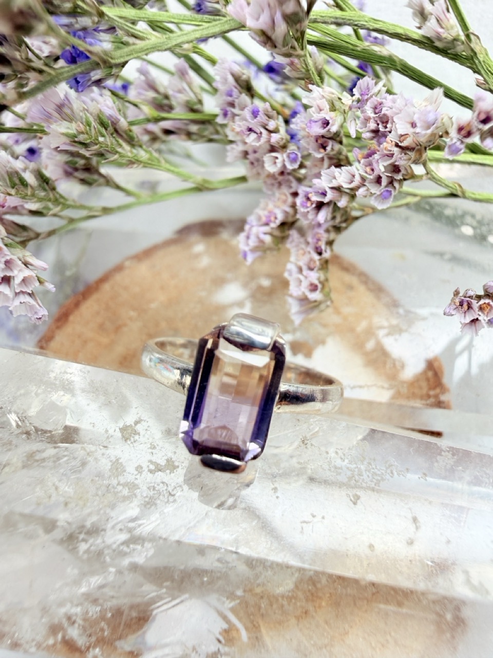 7. Anillo Ametrino