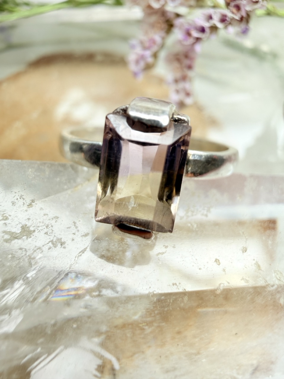 9. 3 Anillo Ametrino